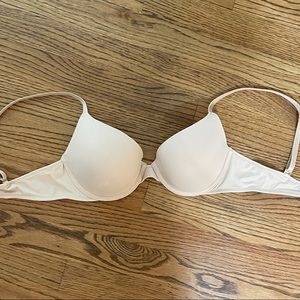 Victoria’s Secret push-up bra